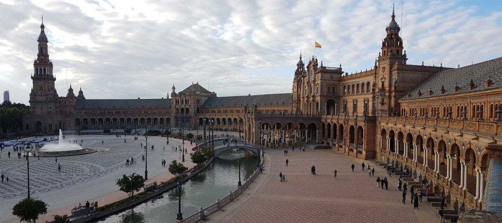 Sevilla, Plaza de España