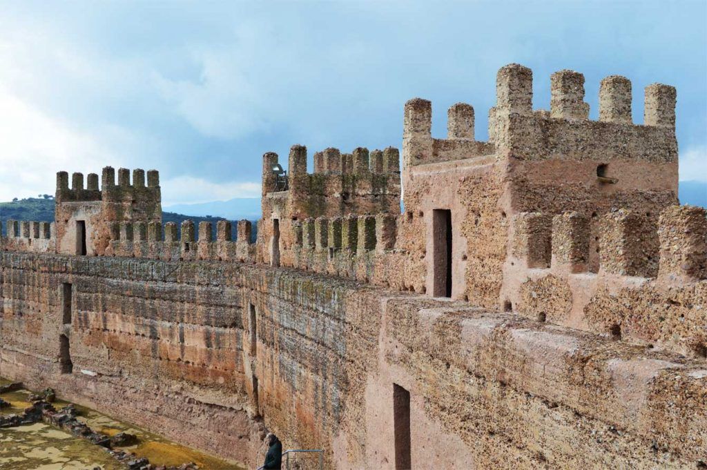 Castillo Burgalimar, Baños de la Encina