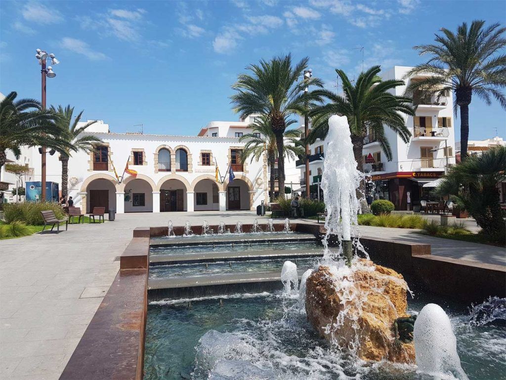 Visita Santa Eulalia del Río