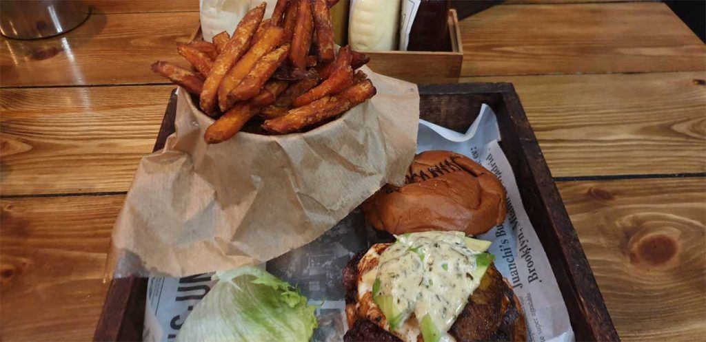 Juanchi's Burgers