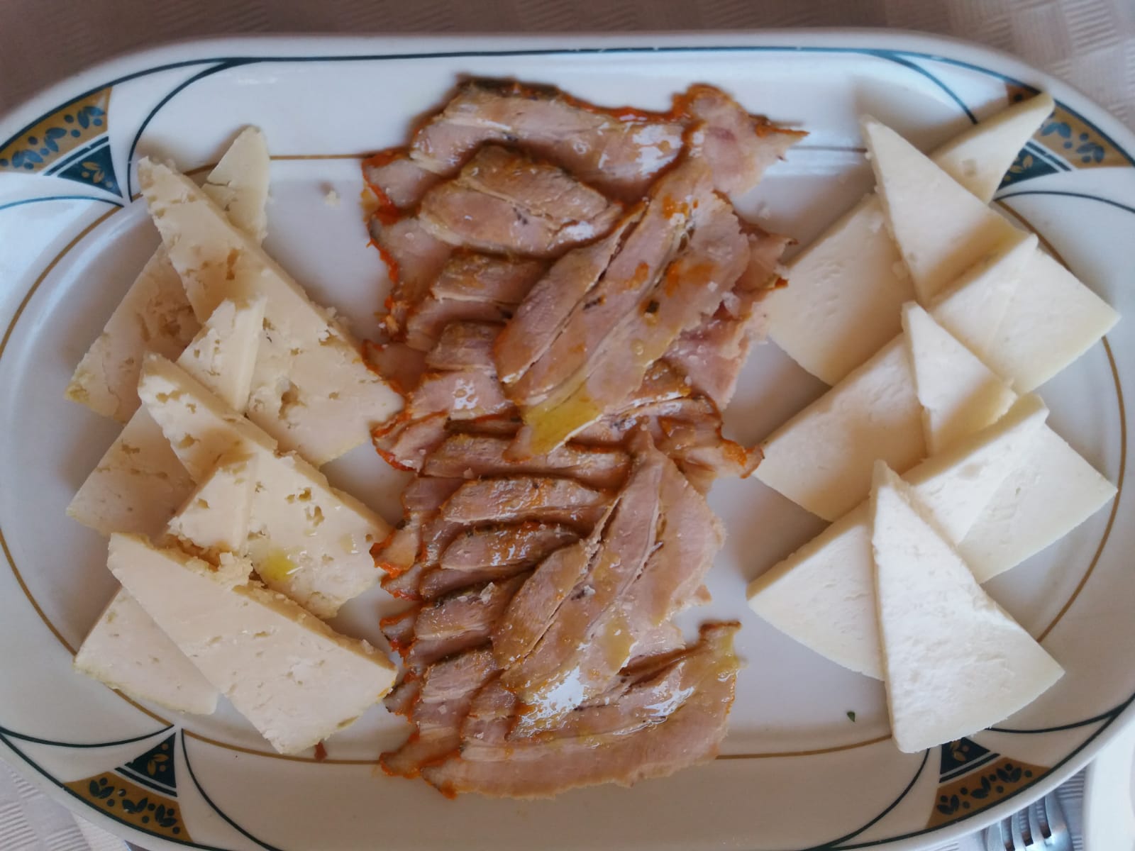 Cántabro Cádiz, chicharrones